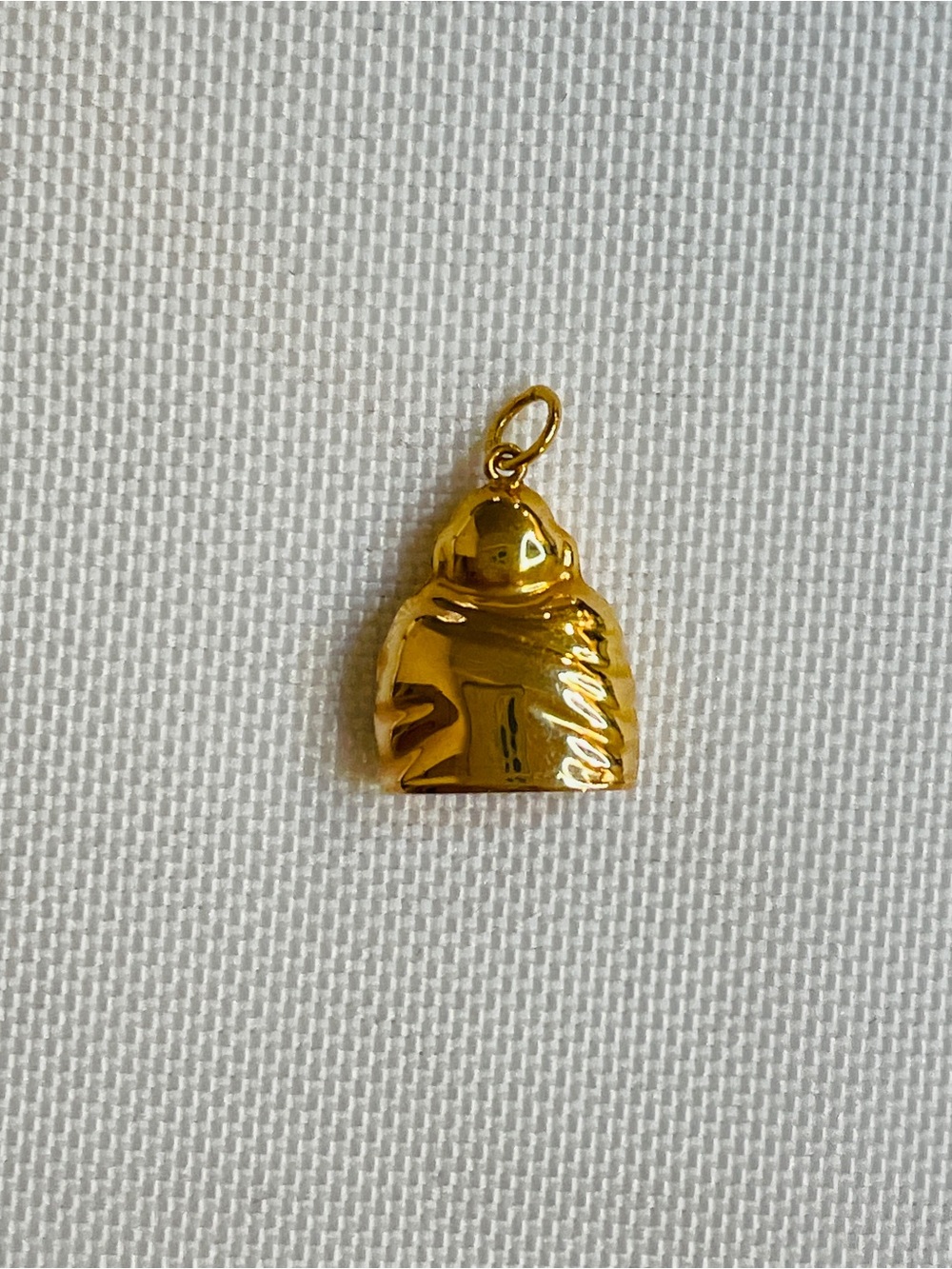 18k  Yellow Gold Laughing Buddha Charm Pendant - Picture 4 of 5